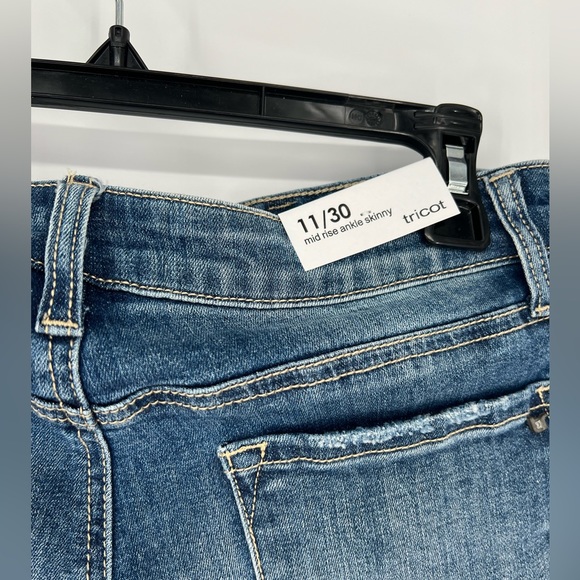 TRICOT Stretch Dark Denim Mid Rise Ankle Skinny Distressed Women’s Jeans 11 x 30 - Picture 3 of 8